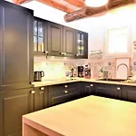 بيت للعطل Beautiful In St-quentin-la-poterie