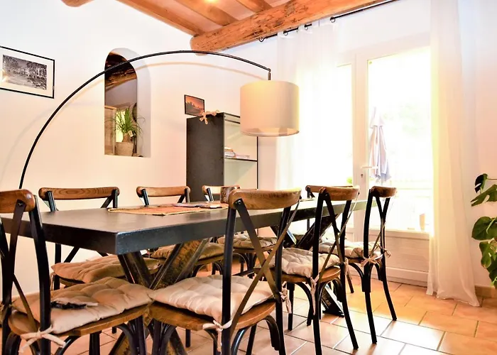 Holiday home Cozy In St-quentin-la-poterie *